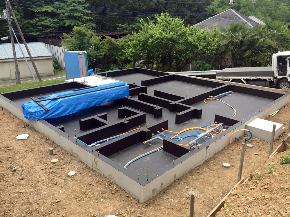 西多摩郡日の出町Ｈ様邸-基礎炭工事-