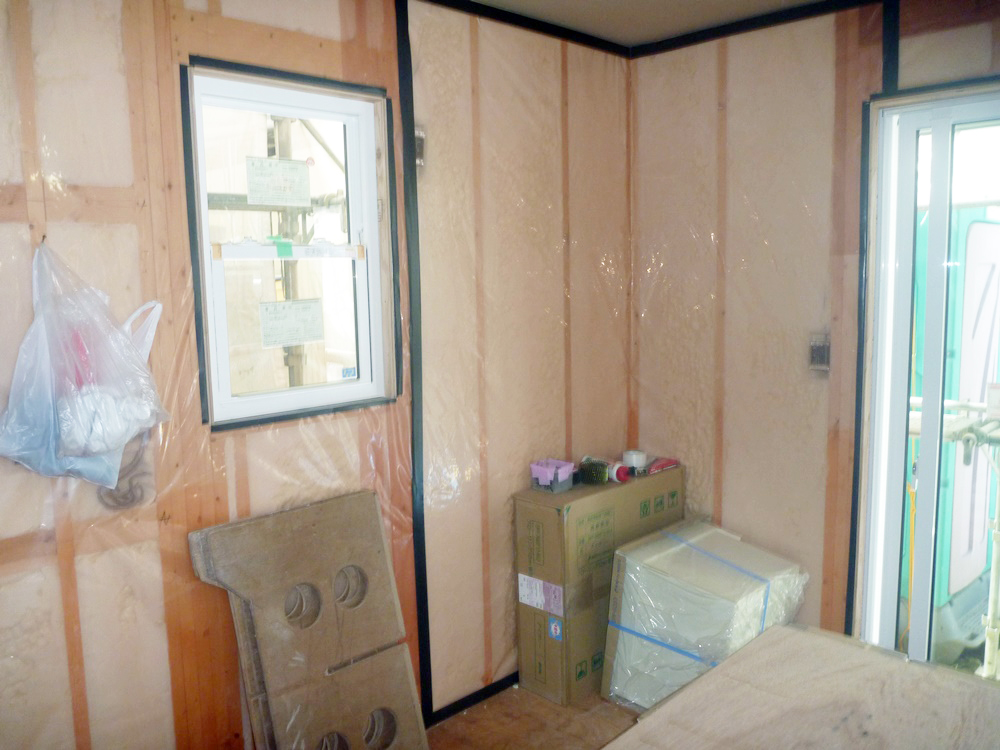 青梅市 U様邸-吹付断熱工事-