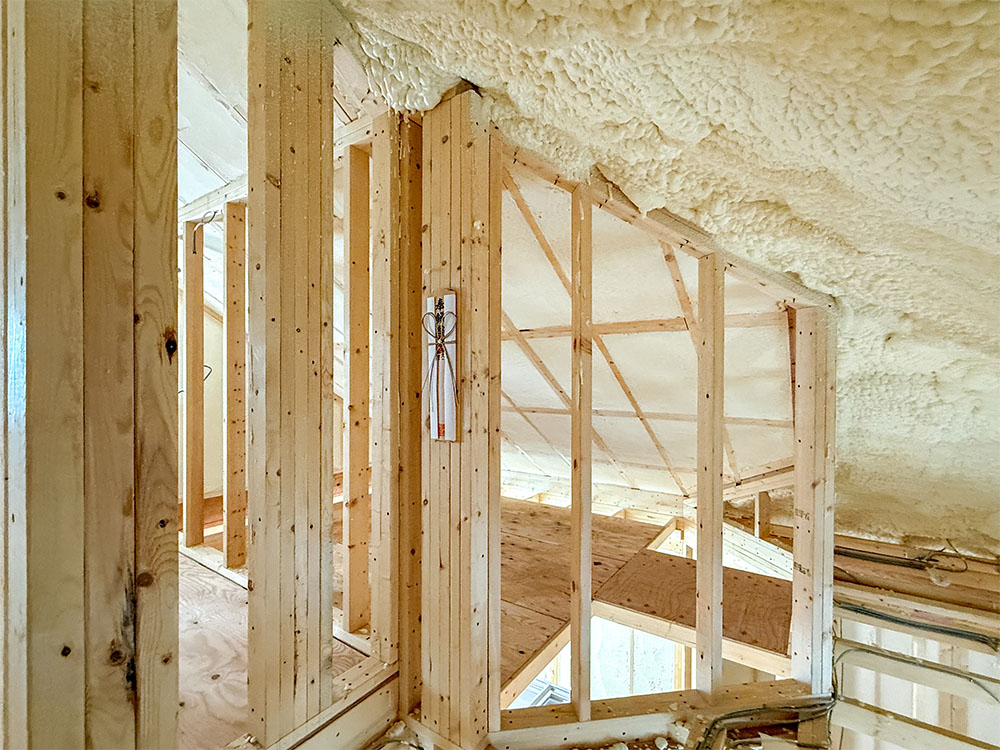 座間市 H様邸 -吹付断熱-