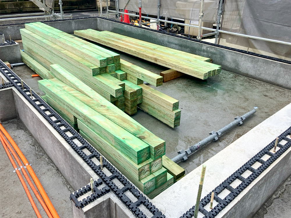 相模原市 T様邸 -土台敷-