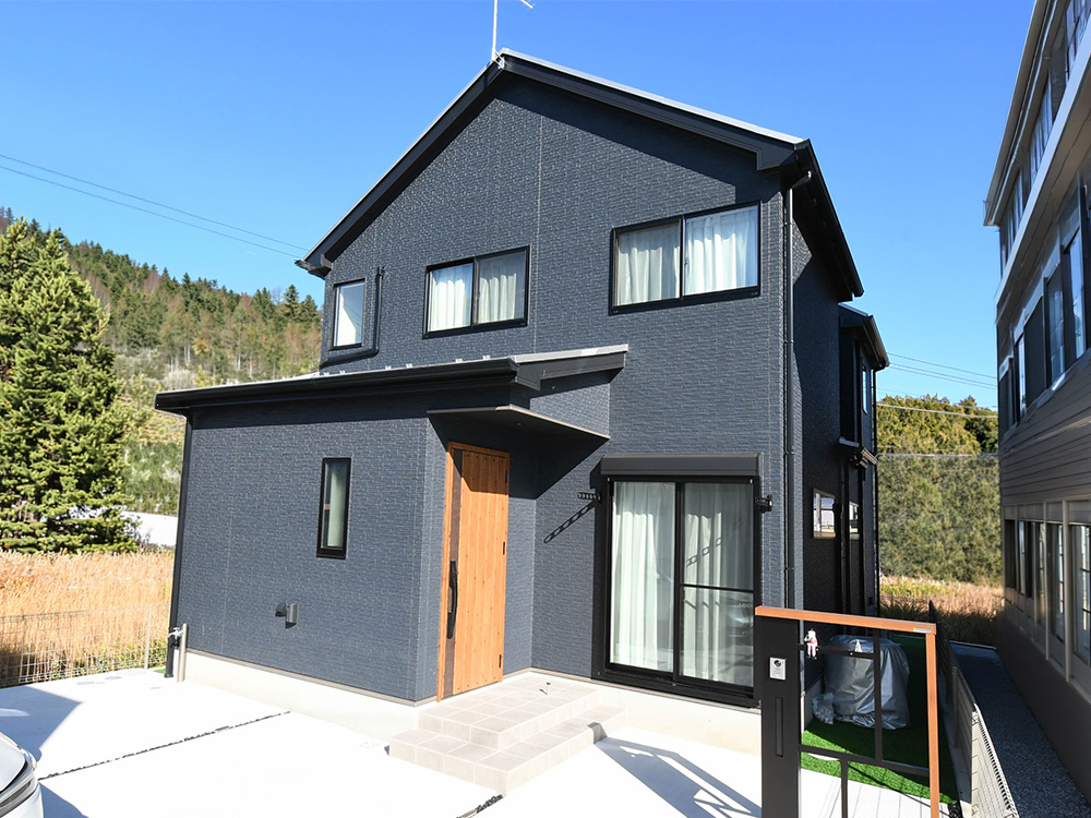 ホテルライクをイメージしたかっこいいお家